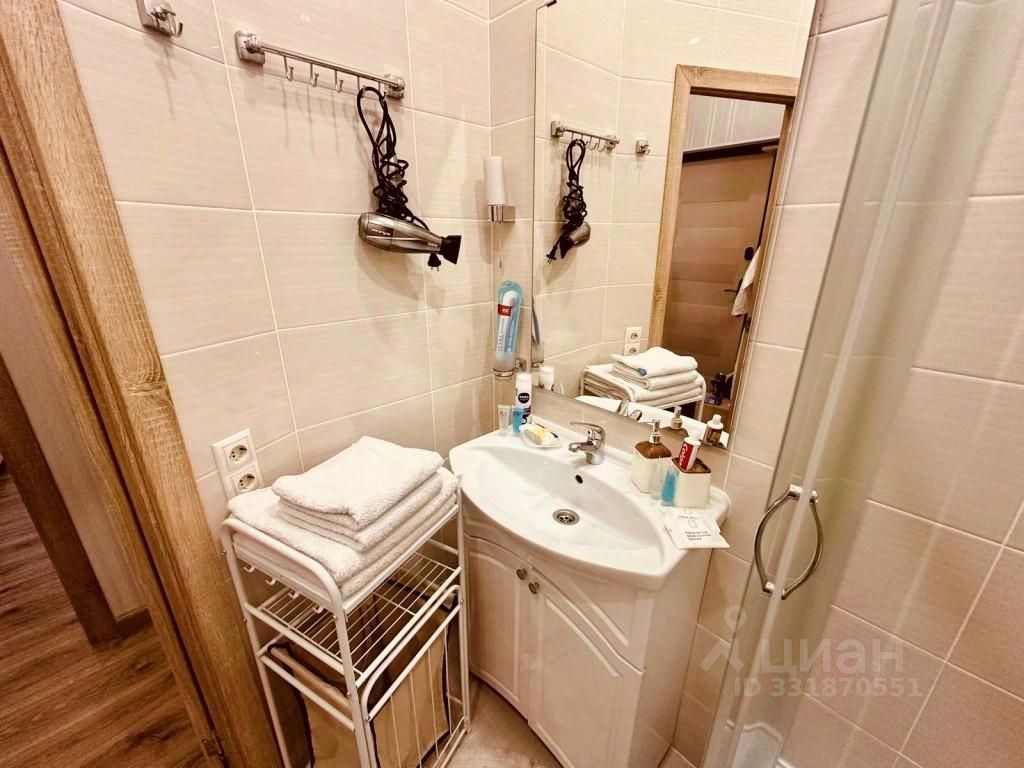 m. Borovitskaya: Apartment, 1-rooms