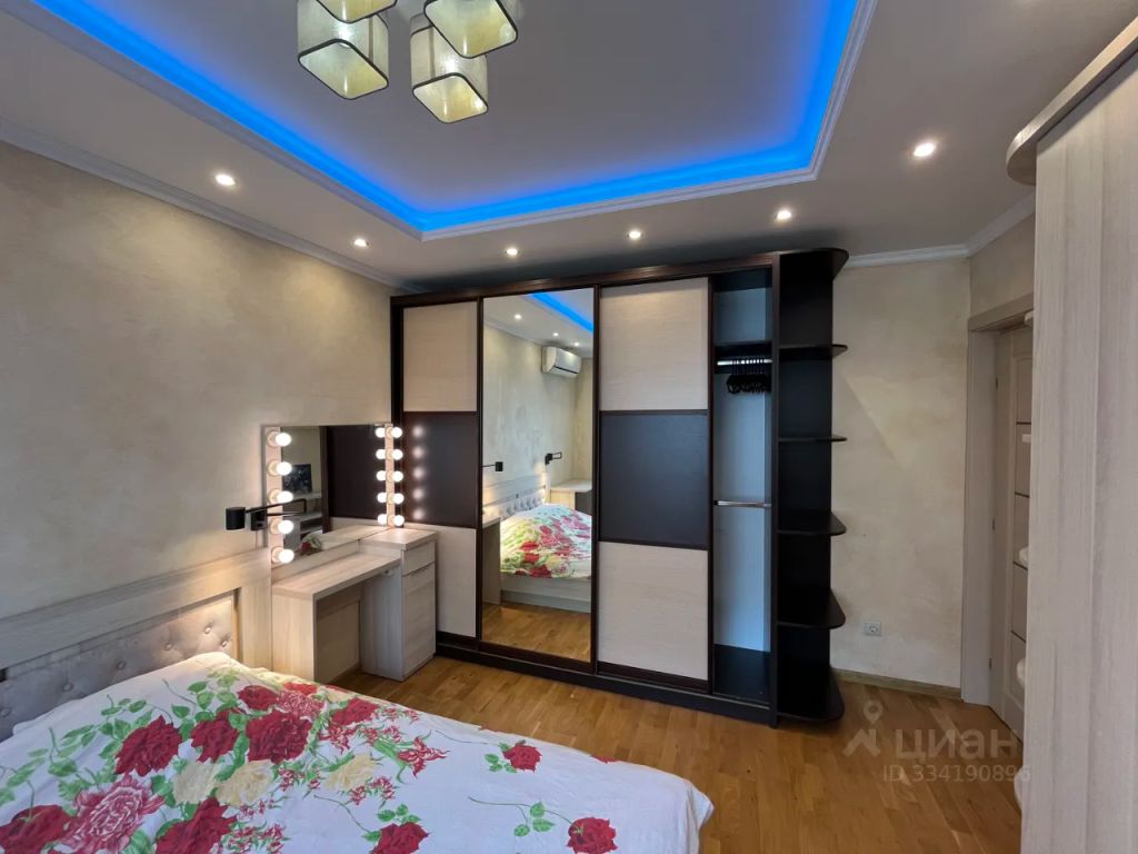 m. Khimki: Apartment, 2-rooms