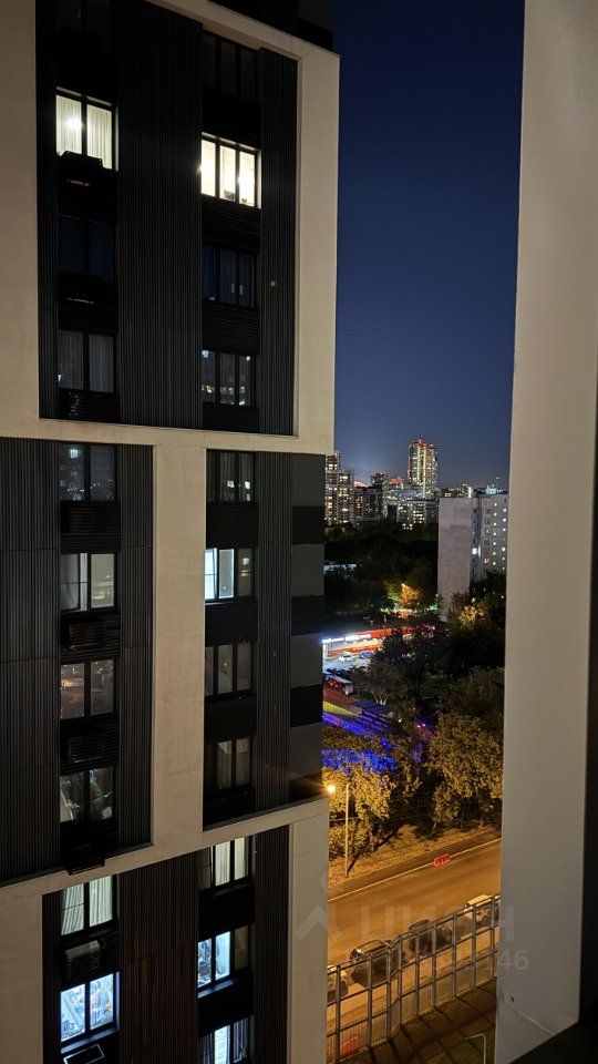 m. Oktyabrskoe pole: Apartment, studio