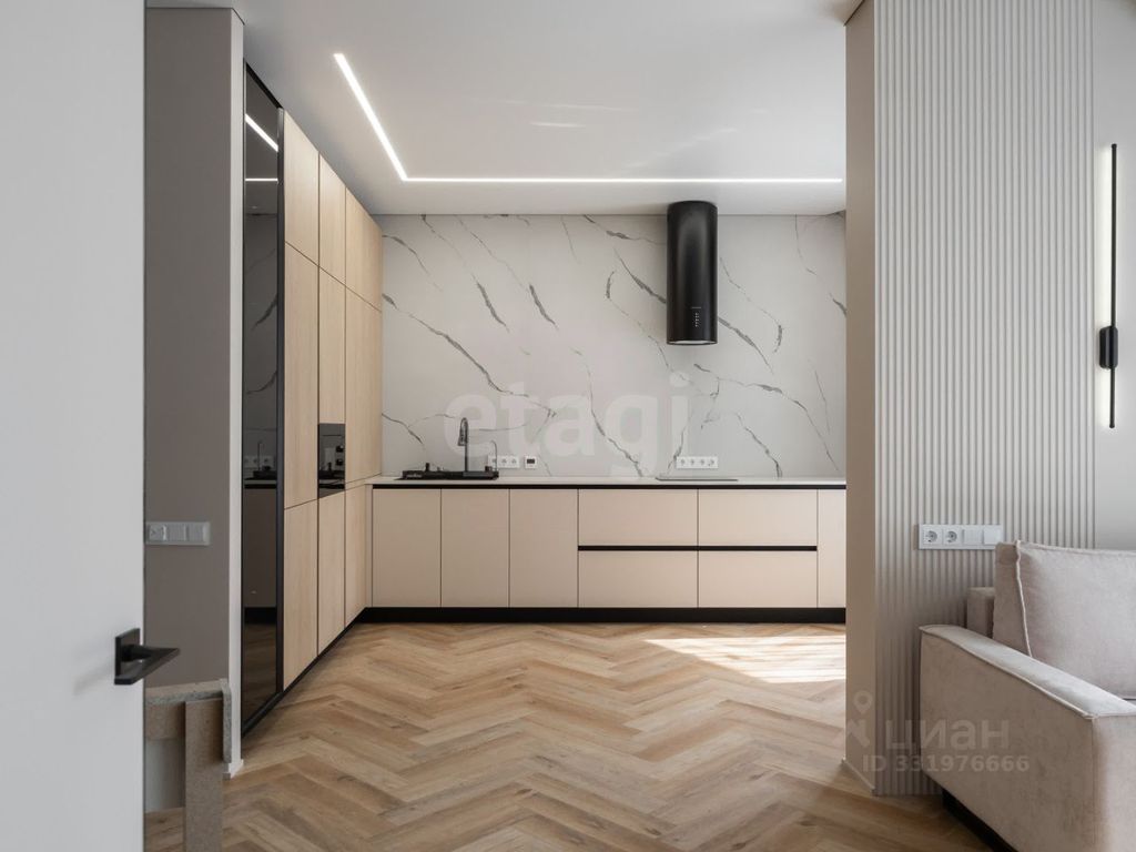 m. Serp i Molot: Apartment, 2-rooms