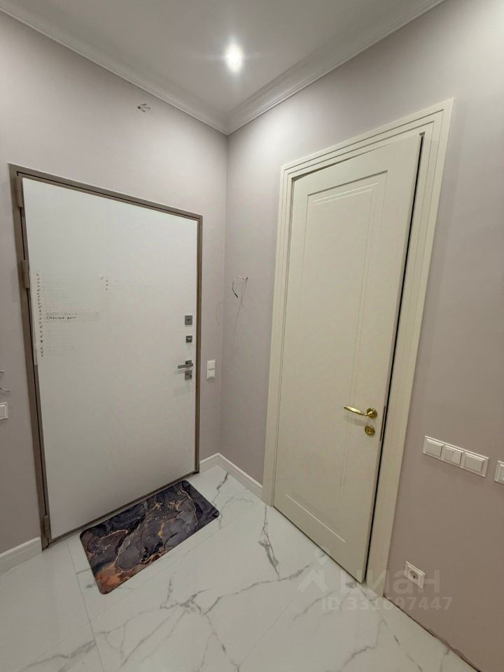 m. Serp i Molot: Apartment, 2-rooms