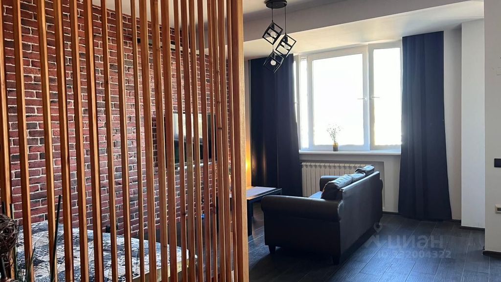 m. ZIL: Apartment, studio