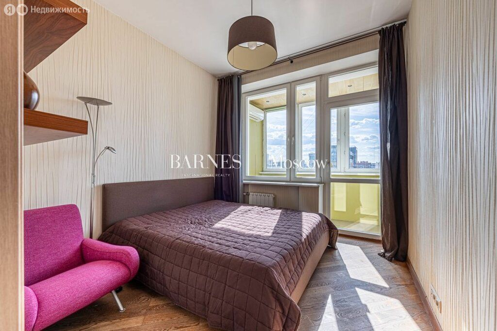 m. Krasnopresnenskaya: Apartment, 2-rooms