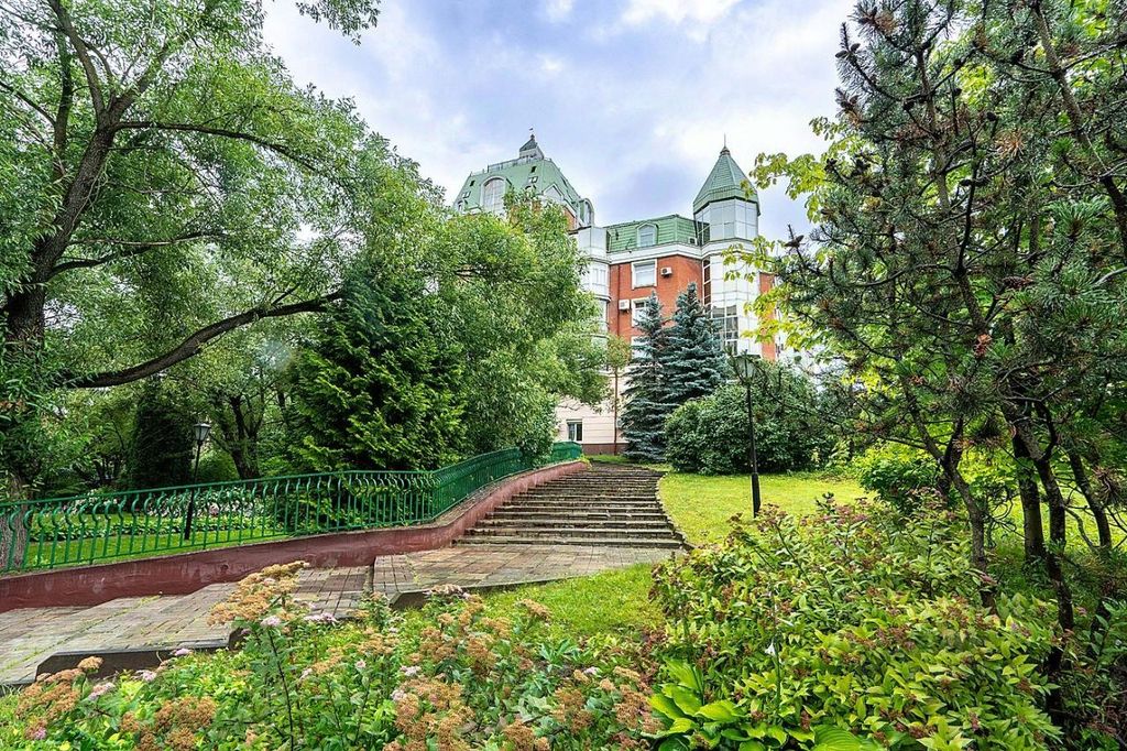 m. Minskaya: Apartment, 3-rooms