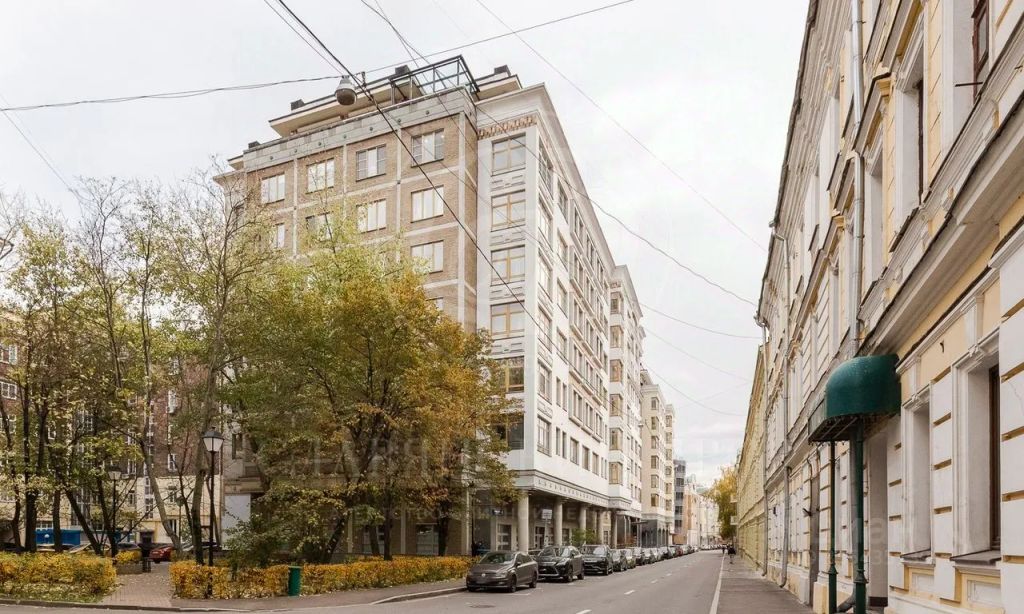 m. Arbatskaya: Apartment, 4-rooms