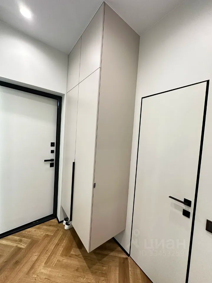 m. Moskva Tovarnaya: Apartment, studio