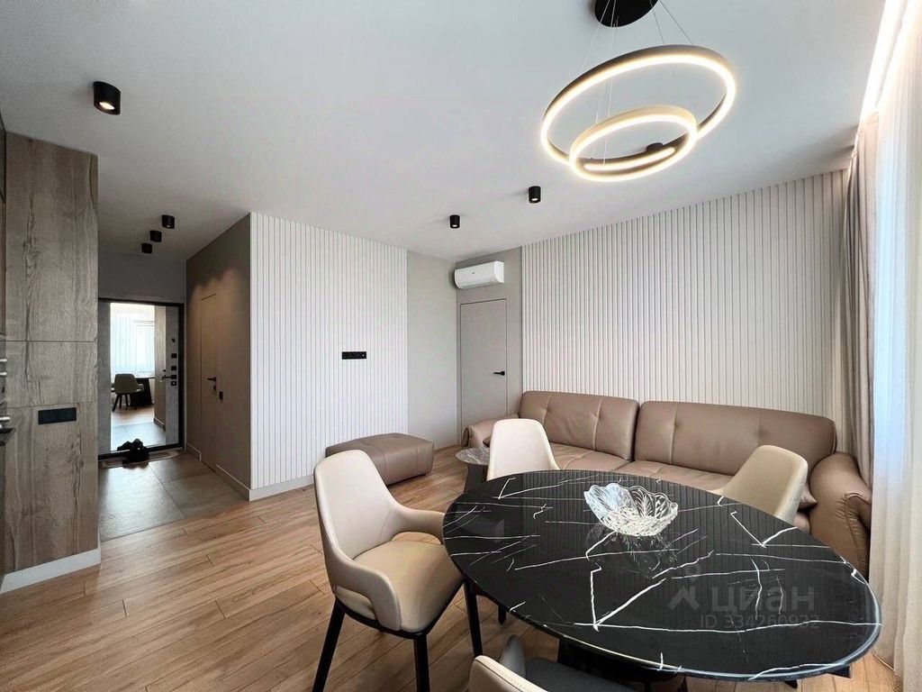 m. Lyublino: Apartment, 1-rooms