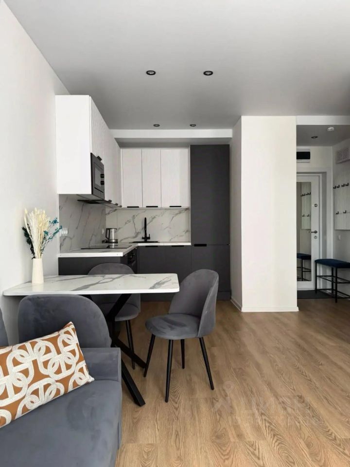 m. Vladykino: Apartment, 1-rooms