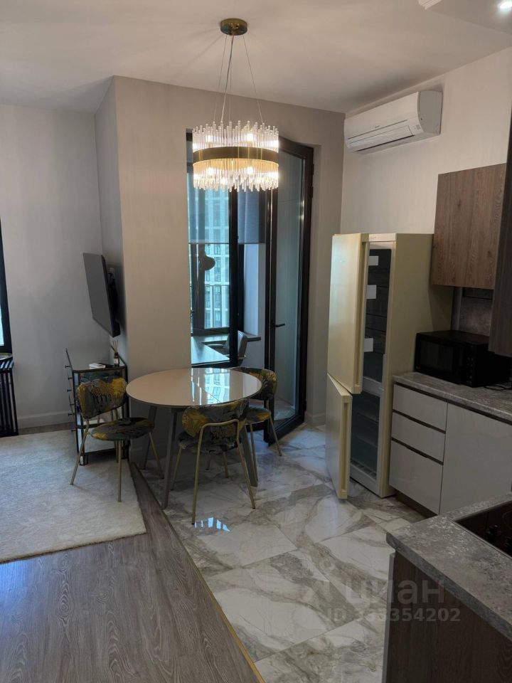 m. Fili: Apartment, studio