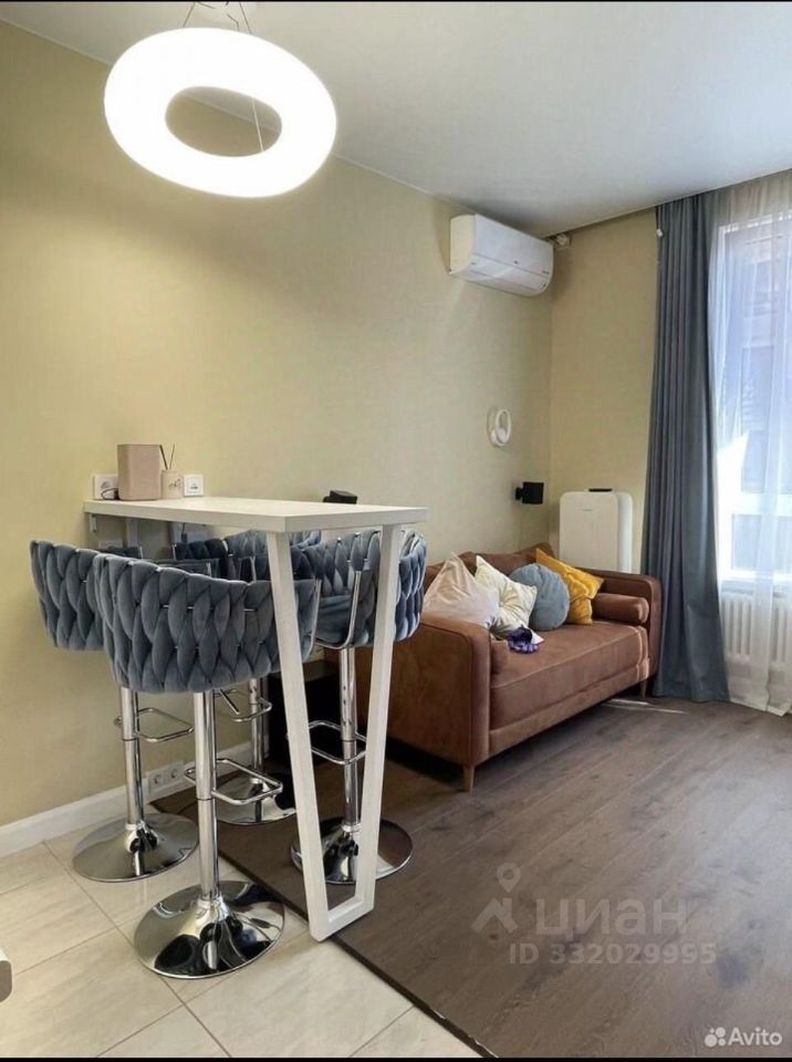 m. Fili: Apartment, studio