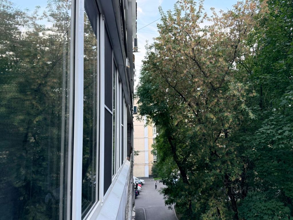 m. Shabolovskaya: Apartment, 1-rooms