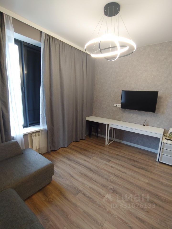 m. Moskva Tovarnaya: Apartment, studio