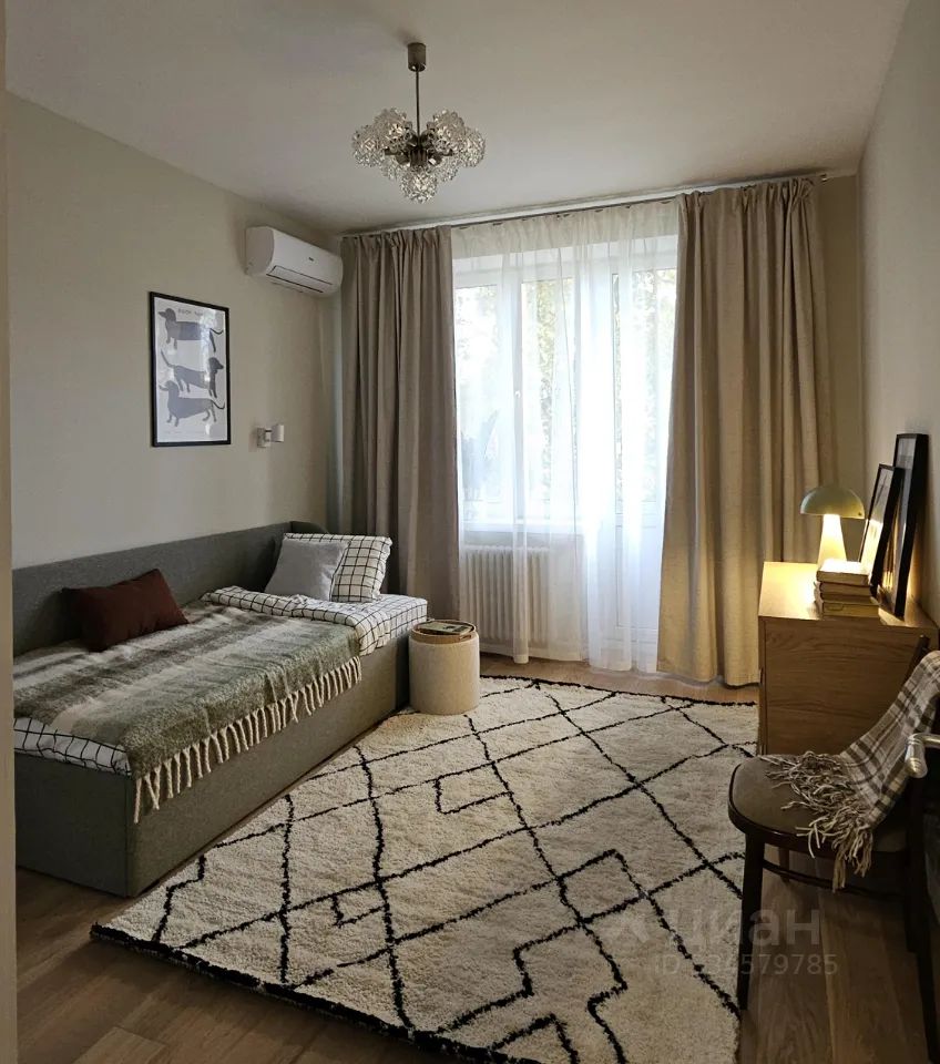 m. Barrikadnaya: Apartment, 2-rooms
