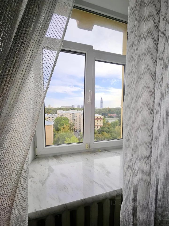 m. Luzhniki: Apartment, 4-rooms