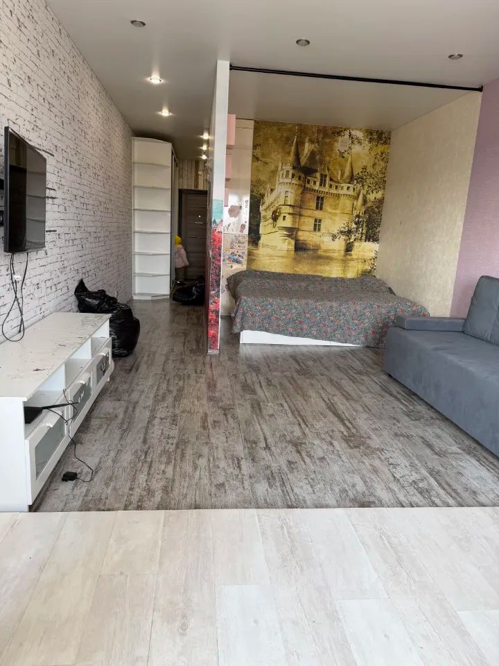 m. Vodniki: Apartment, studio