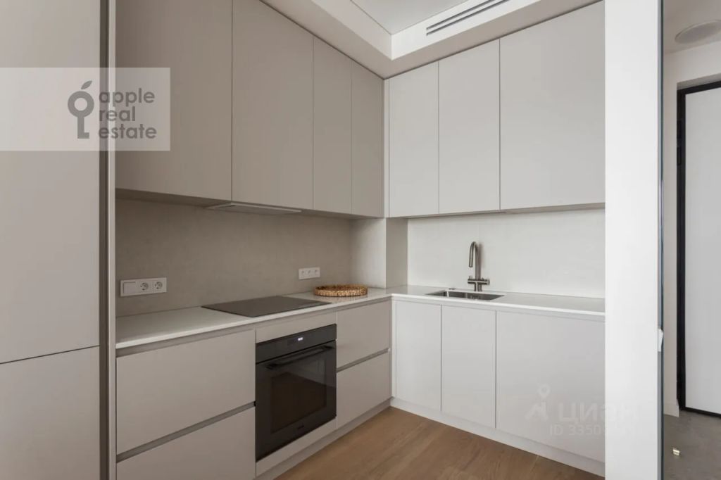 m. Studencheskaya: Apartment, 2-rooms