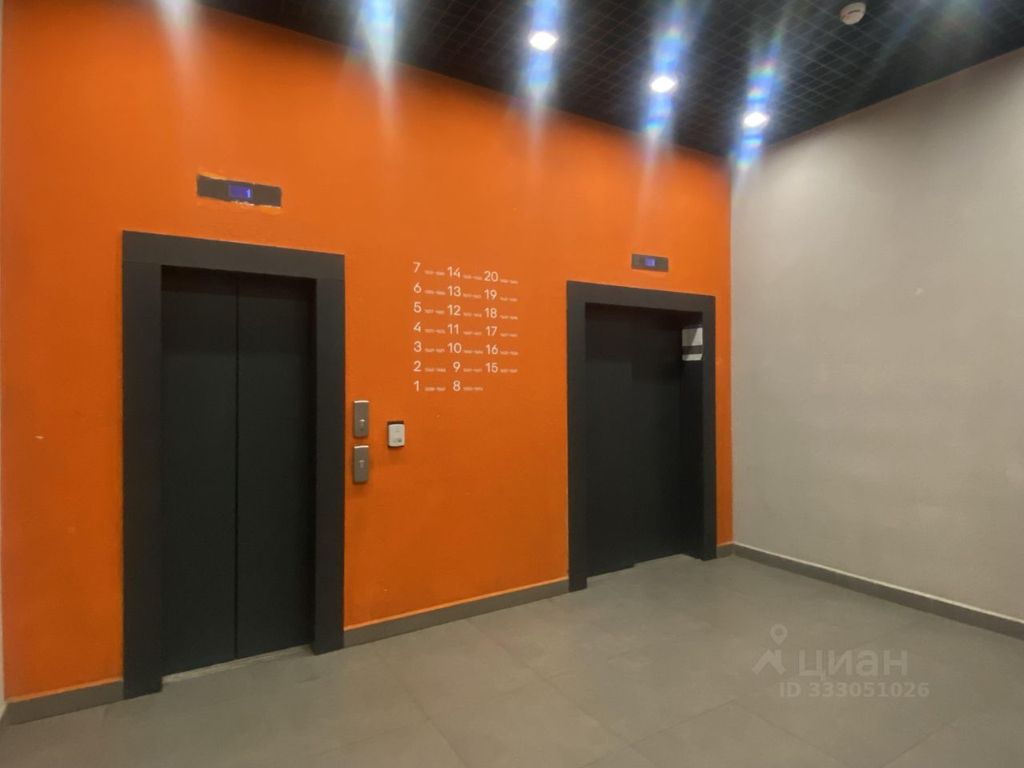 m. Lukhmanovskaya: Apartment, 1-rooms