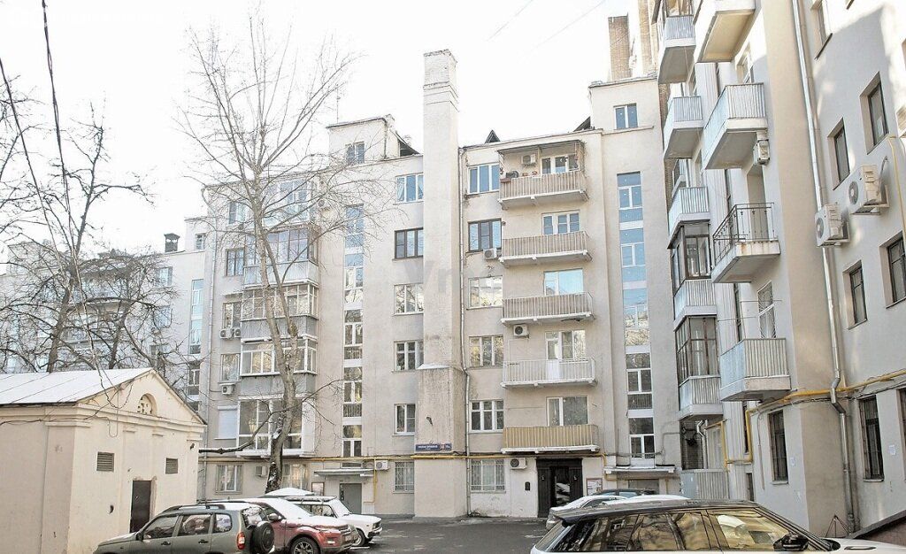 m. Tverskaya: Apartment, 2-rooms