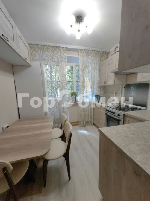 m. Vavilovskaya: Apartment, 3-rooms