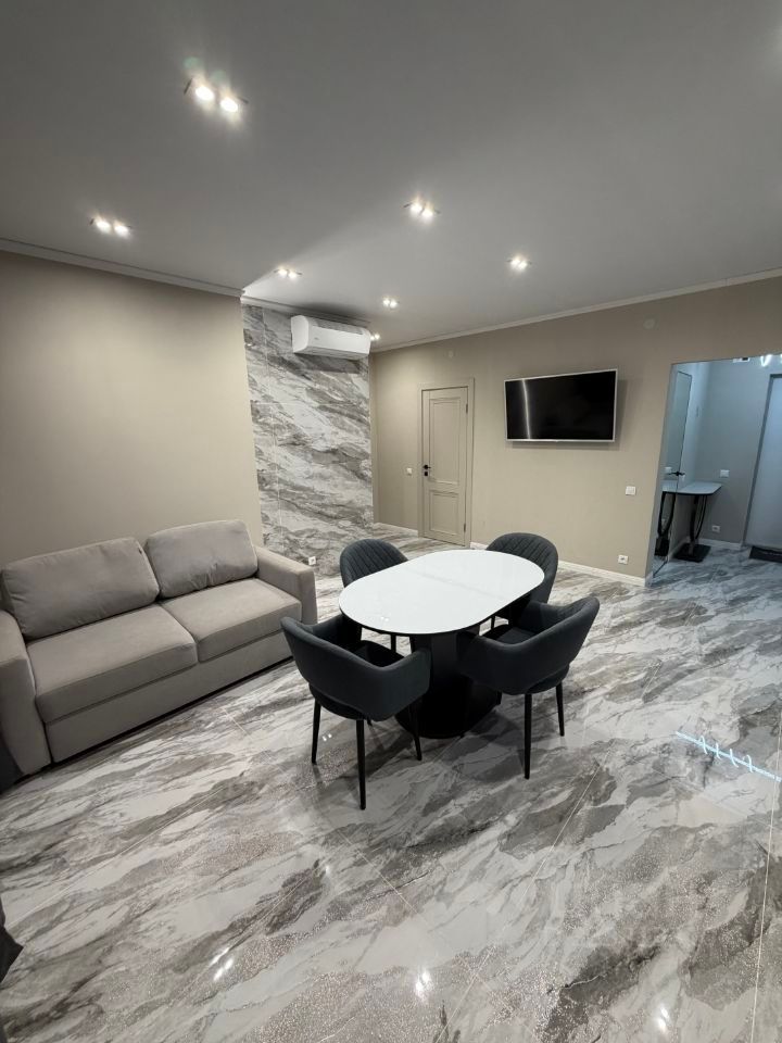 m. Park Pobedy: Apartment, 2-rooms