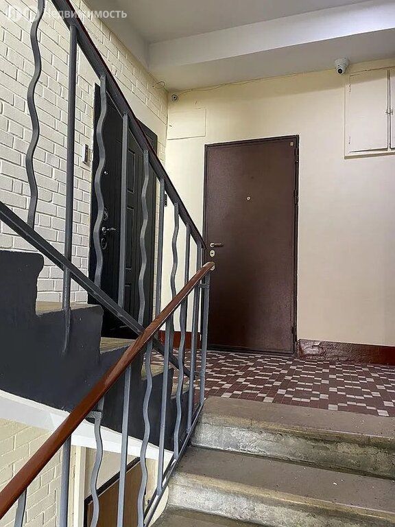 m. Delovoy tsentr: Apartment, 2-rooms