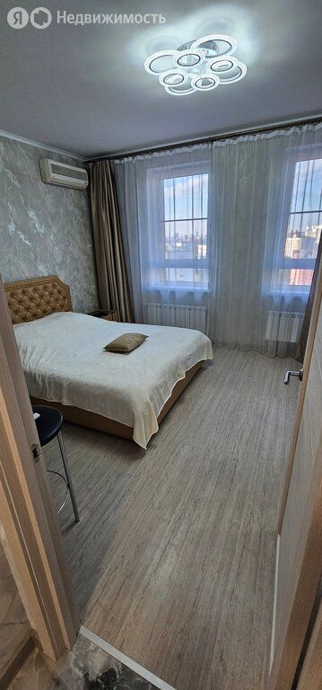 m. Nakhimovsky prospekt: Apartment, 2-rooms