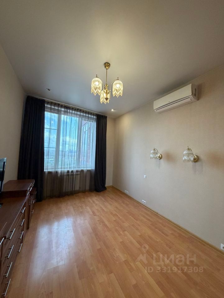 m. Oktyabrskoe pole: Apartment, 2-rooms