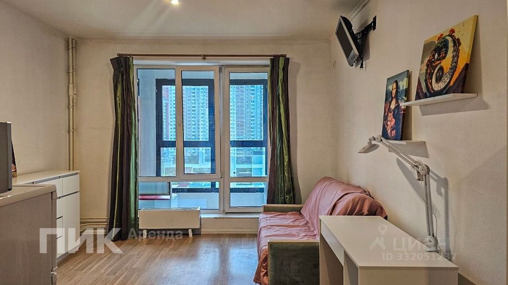 m. Pyatnitskoe shosse: Apartment, studio