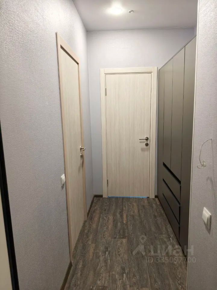 m. Krasnogorskaya: Apartment, studio