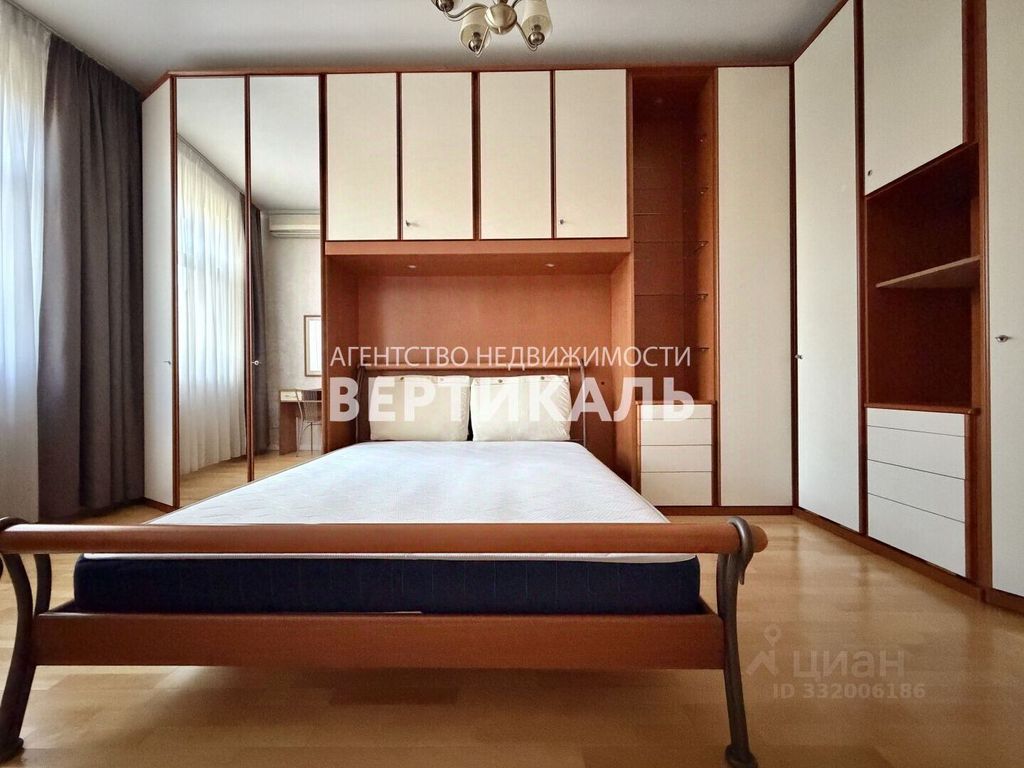 m. Michurinsky prospekt: Apartment, 2-rooms