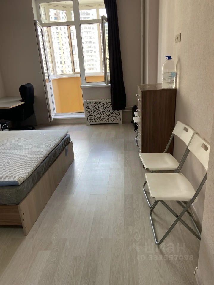 m. Fabrichnaya: Apartment, 1-rooms
