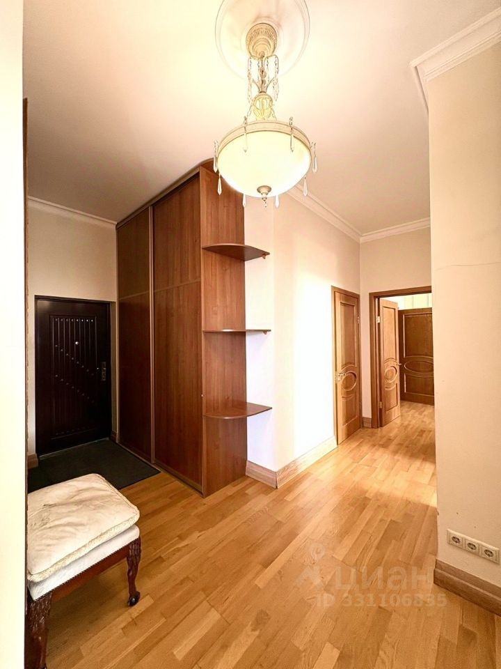 m. Solnechnaya: Apartment, 3-rooms