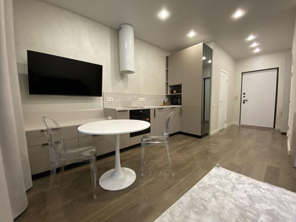 m. Moskva Tovarnaya: Apartment, studio
