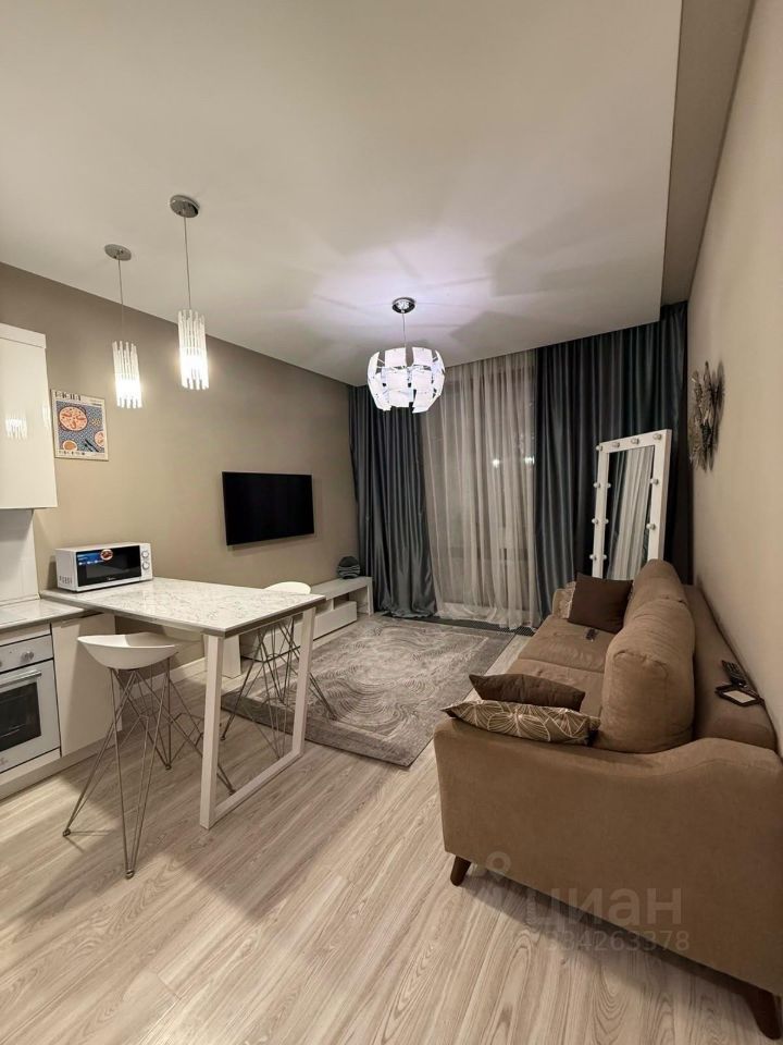 m. Ulitsa 1905 goda: Apartment, 2-rooms