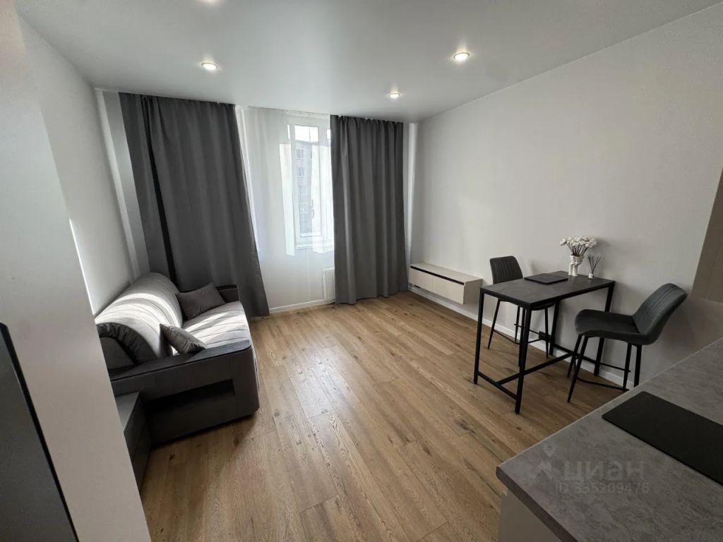 m. Pyatnitskoe shosse: Apartment, studio