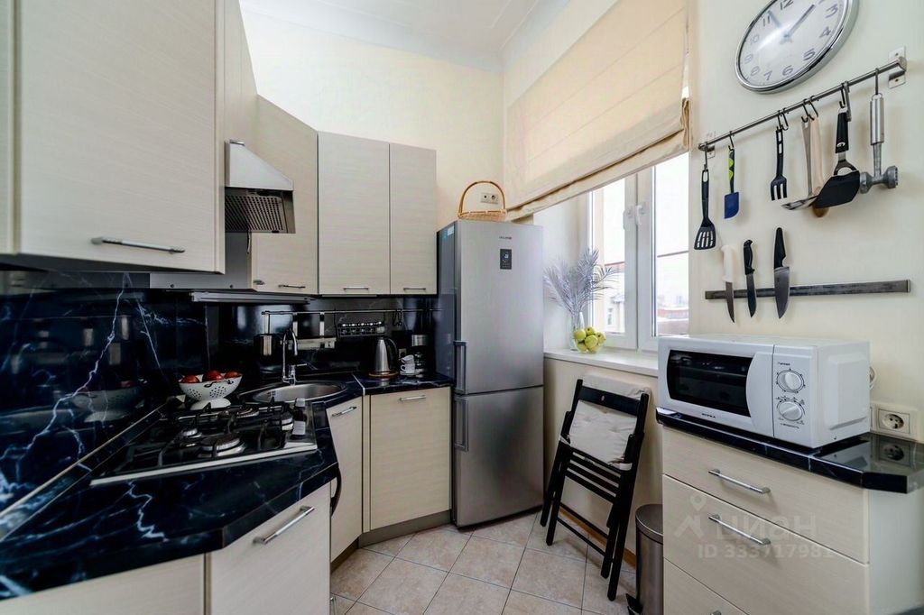 m. Tverskaya: Apartment, 3-rooms