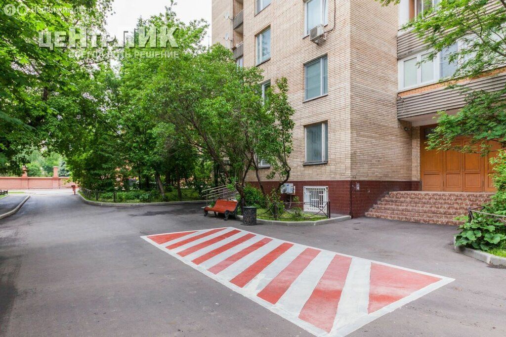 m. Krasnopresnenskaya: Apartment, 2-rooms