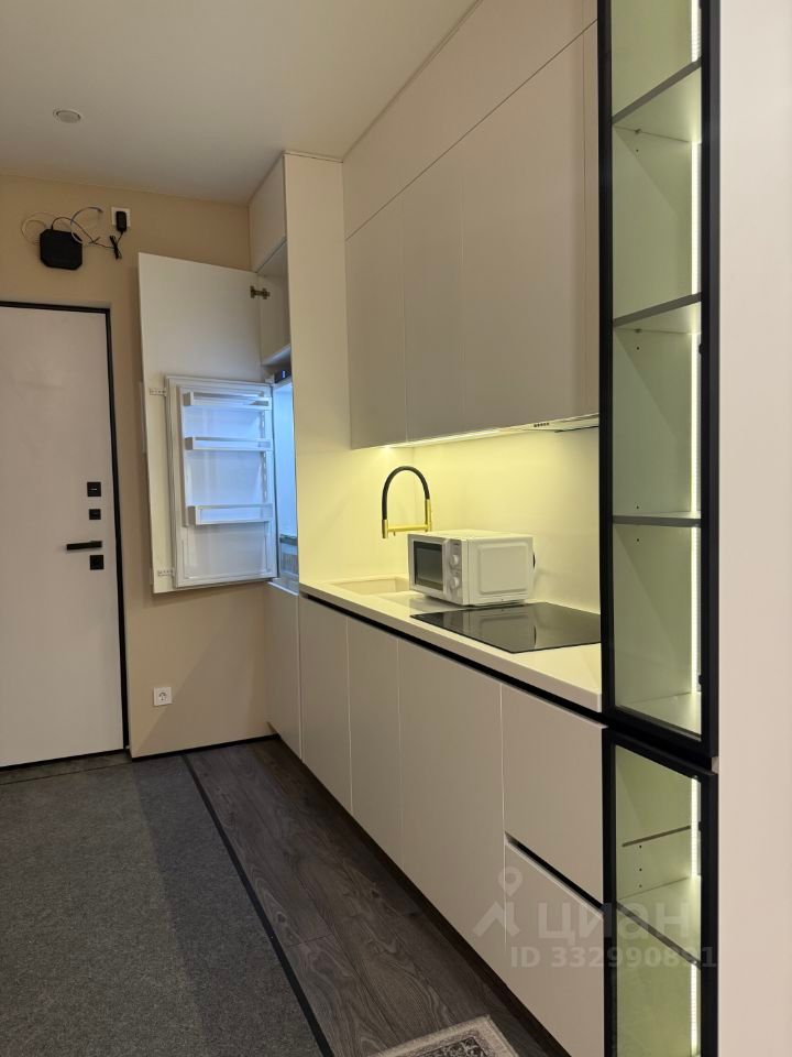 m. Moskva Tovarnaya: Apartment, studio