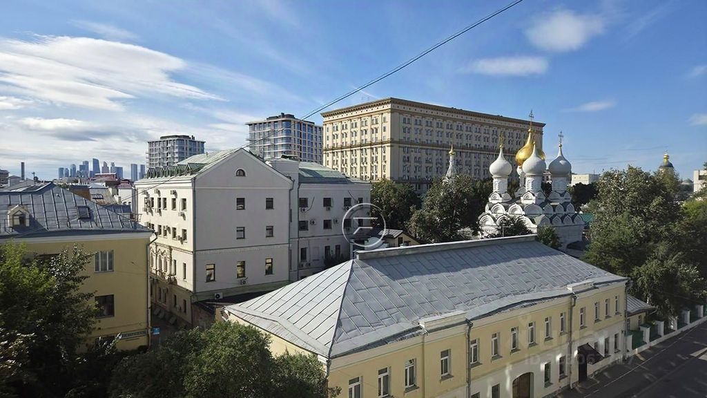 m. Tretyakovskaya: Apartment, 3-rooms