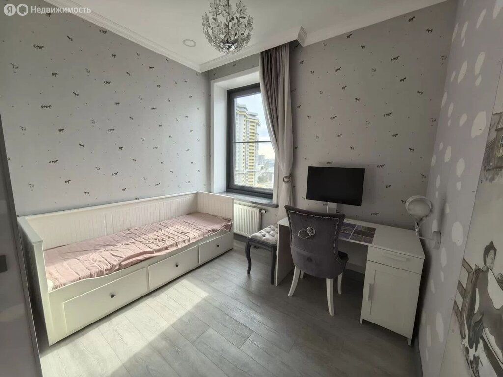 m. Molodezhnaya: Apartment, 2-rooms