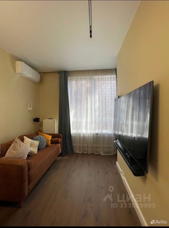 m. Fili: Apartment, studio
