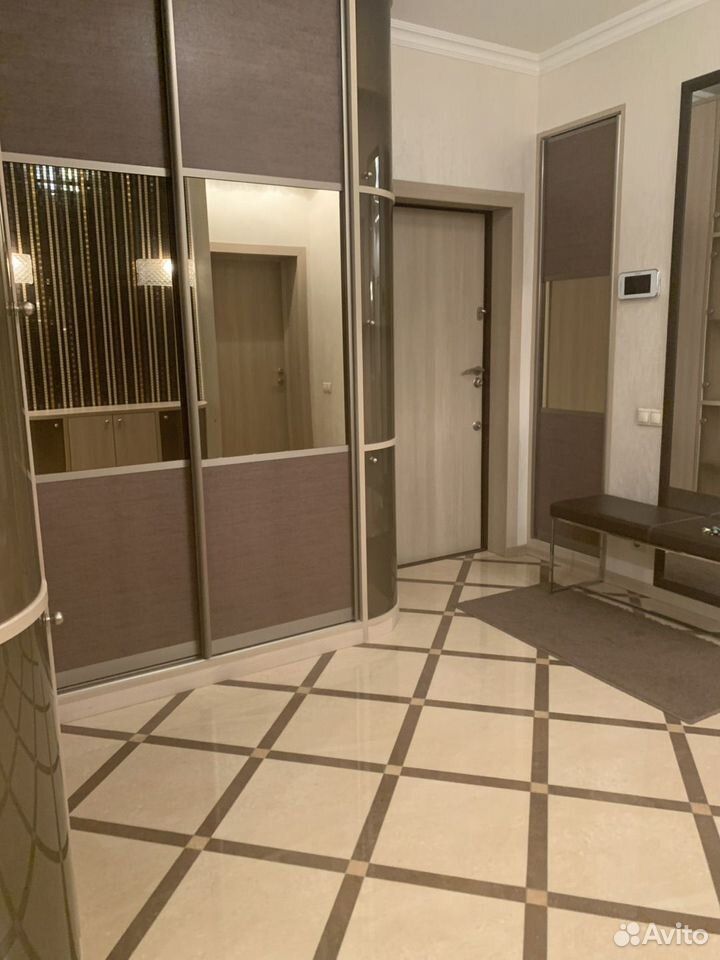 m. Yugo-Zapadnaya: Apartment, 2-rooms