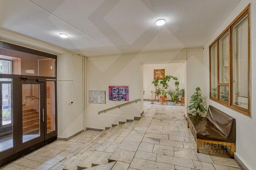 m. Belorusskaya: Apartment, 3-rooms