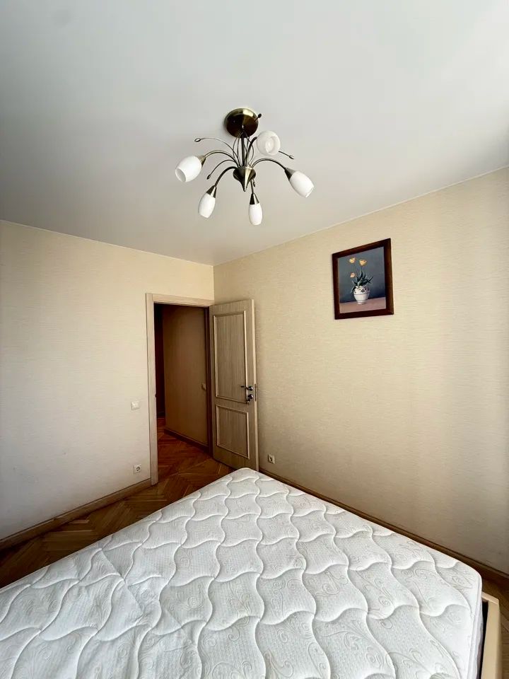 m. Barrikadnaya: Apartment, 2-rooms