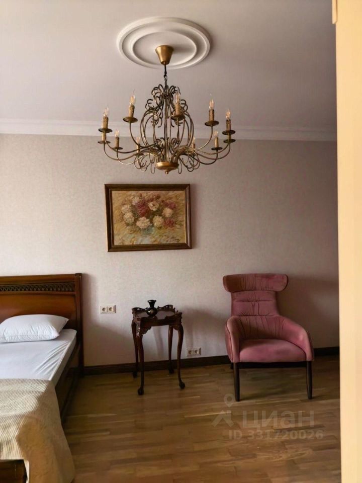 m. Baumanskaya: Apartment, 1-rooms