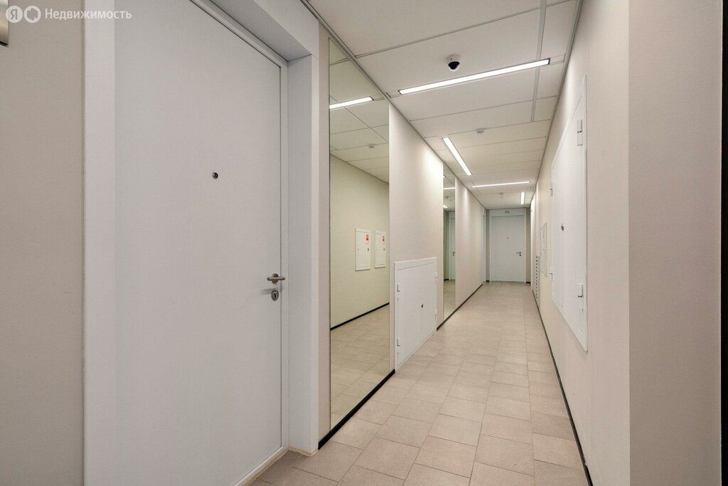 m. Oktyabrskoe pole: Apartment, 2-rooms