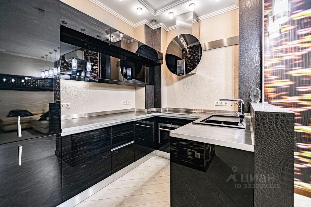 m. Sportivnaya: Apartment, 3-rooms