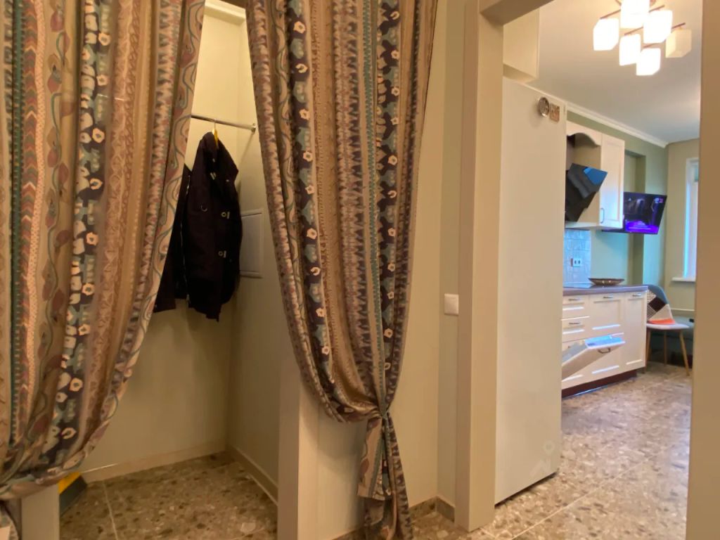 m. Ploschad Gagarina: Apartment, 1-rooms