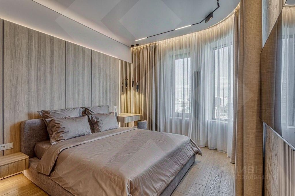 m. Trikotazhnaya: Apartment, 3-rooms