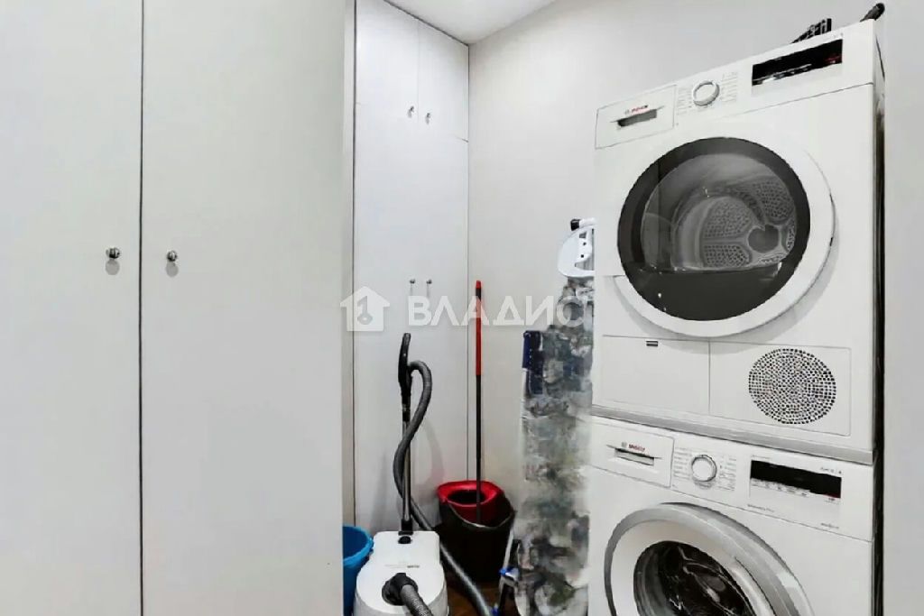 m. Moskva-Siti: Apartment, 3-rooms